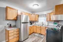 Newly Updated Smart Home 1 mile from ND & Eddy St