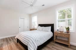 Victory Views Estate: Luxury Retreat for 25+ Guests