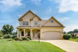 The Domer Den-3BR/3.5BA Home 1.5mi to ND Campus