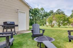 The Playbook Place<>2BR 1BA Home 1.5mi To ND