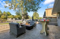Beautifully Renovated Home Corner of ND and Angela