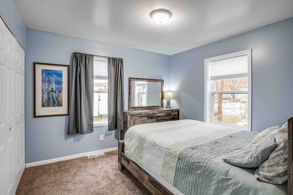 Newly Updated Smart Home 1 mile from ND & Eddy St