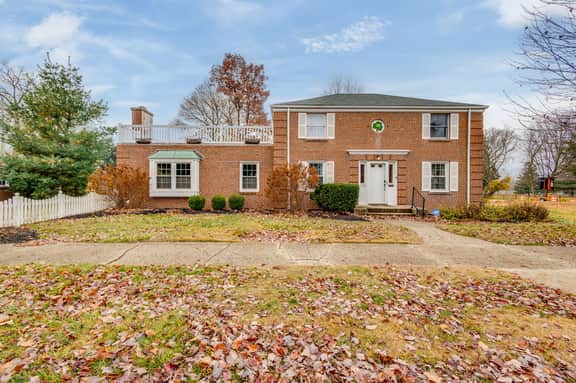 3BR, 3BA Home on Angela Blvd Steps from ND
