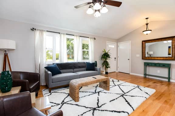 TDJ Getaway<>4BR Home w/game room