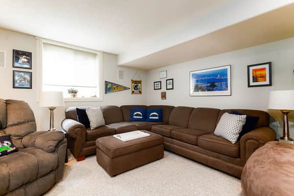 The Domer Den-3BR/3.5BA Home 1.5mi to ND Campus