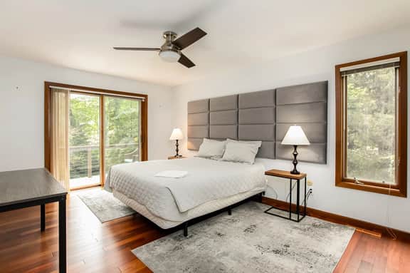 Charming 4-Bedroom Retreat Near Notre Dame