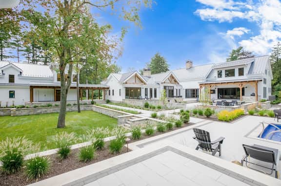 9BR Sorin's Estate w/ Pool and Paddle Tennis Court