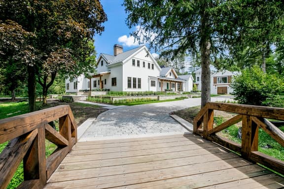 The Sorin House: Pool House
